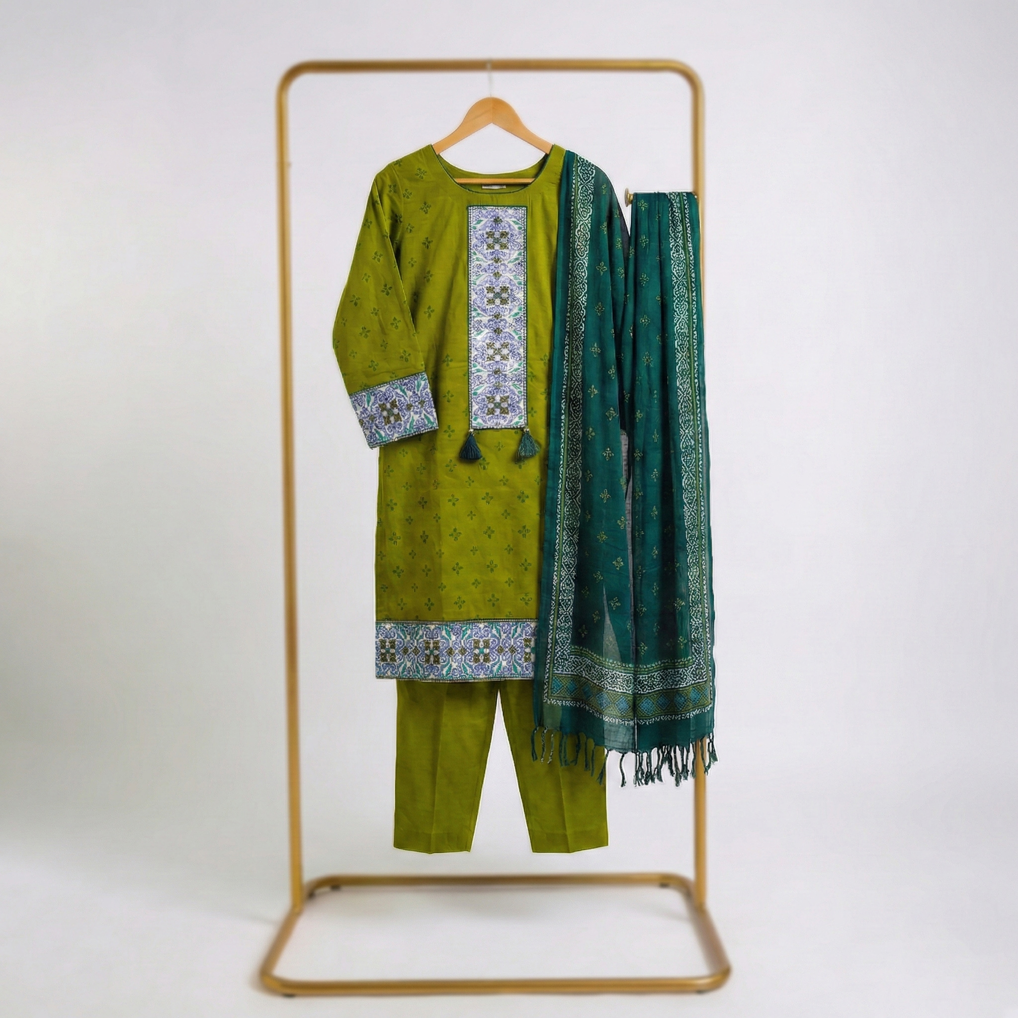 Ira Bottle Green 3-Piece - Image 2