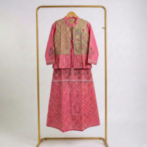 Alternative view of Orchid Pink Flare Kurti